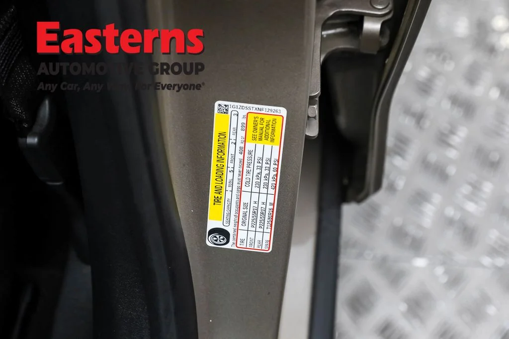 Used 2022 Gray Chevrolet LT image 34