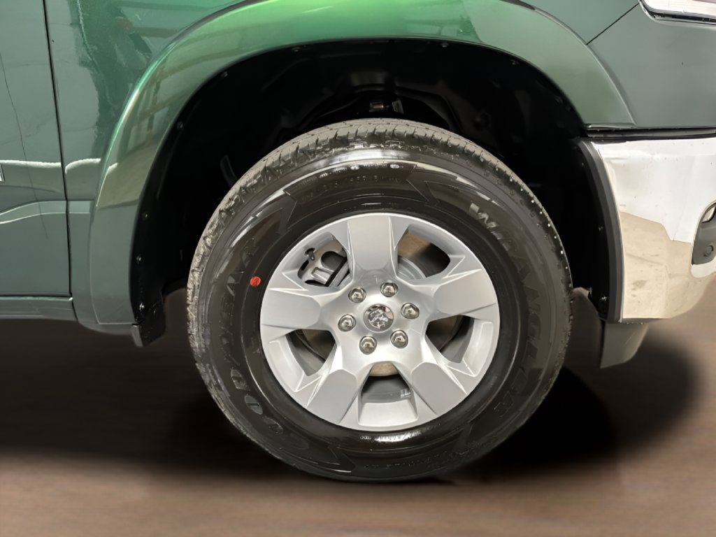 New 2026 Serrano-Green Metallic Exterior Paint RAM Big Horn/Lone Star image 9