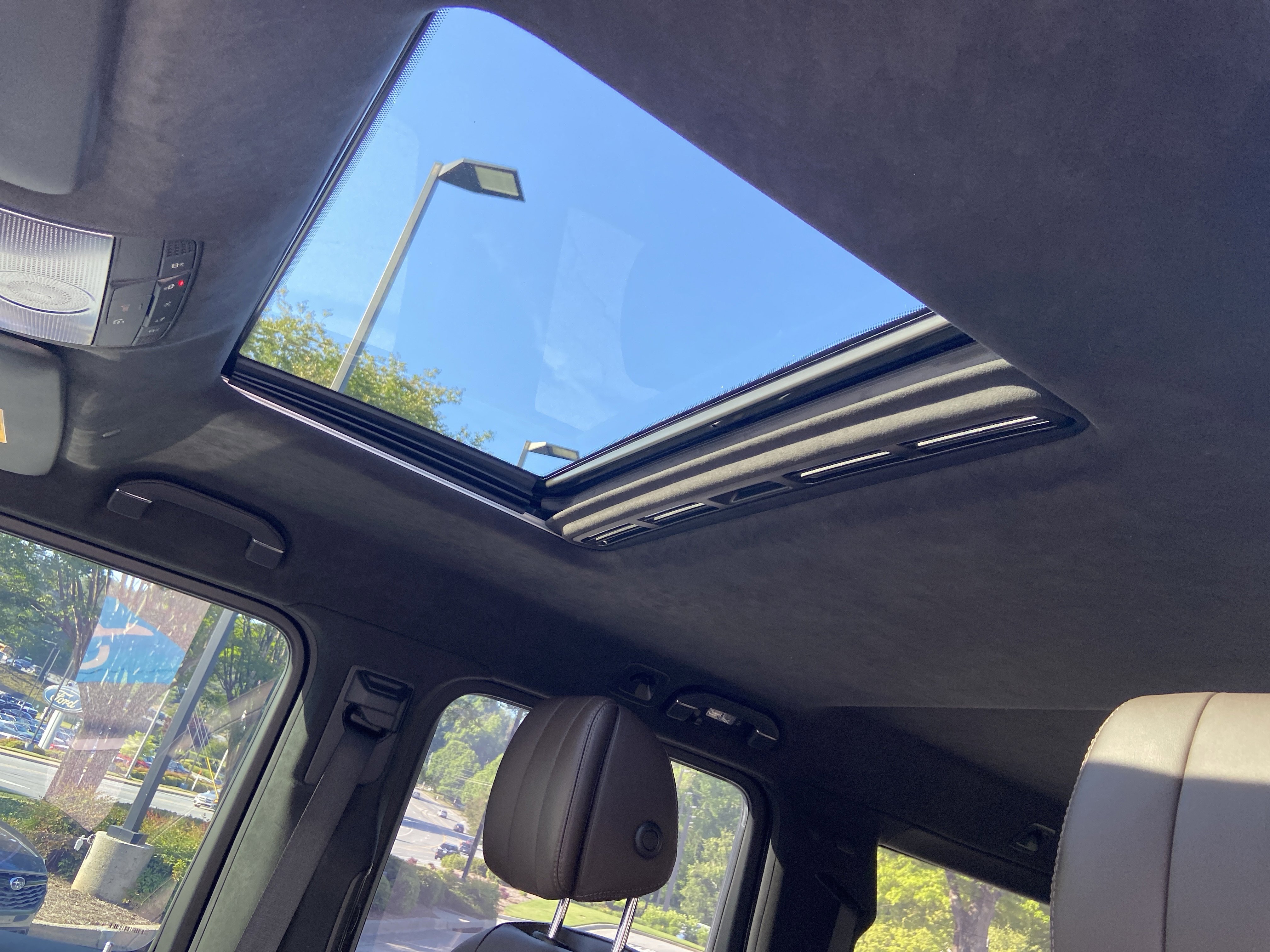 Certified Used 2020 G manufaktur Olive Metallic Mercedes-Benz AMG® G 63 4MATIC® SUV image 22