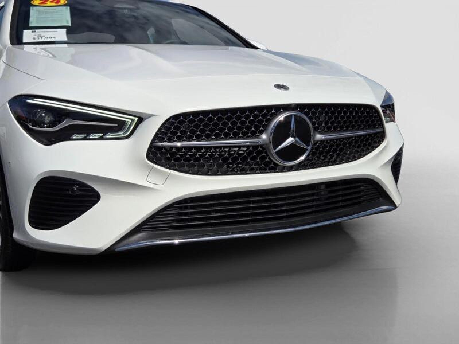 Certified Used 2024 Polar White Mercedes-Benz CLA 250 image 9