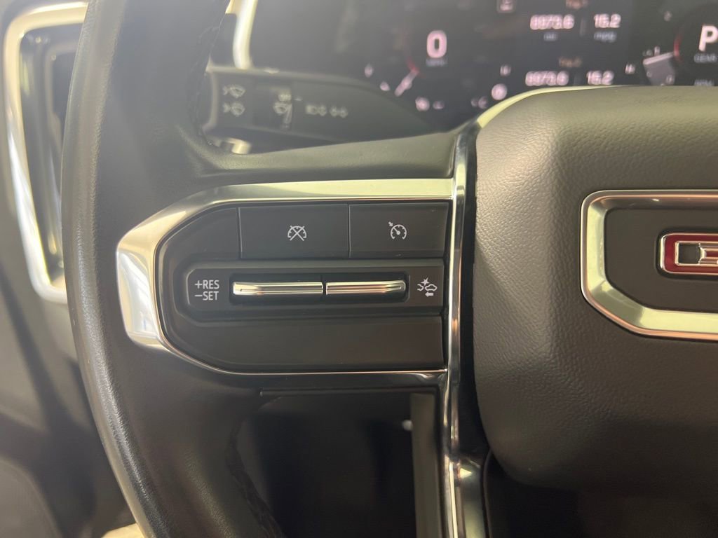 Used 2024 Onyx Black GMC Elevation image 8