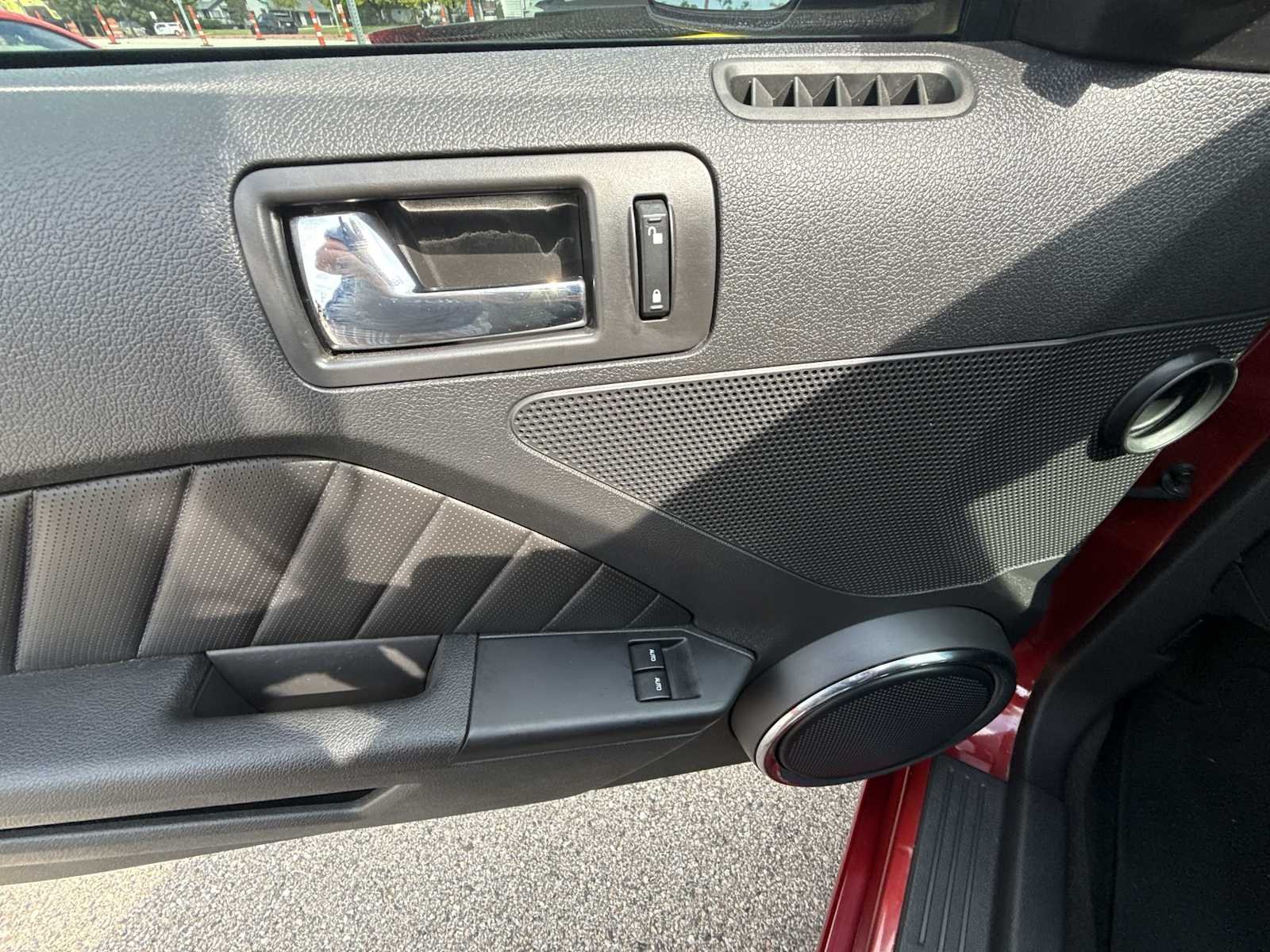 Used 2014 Black Ford GT Premium image 20