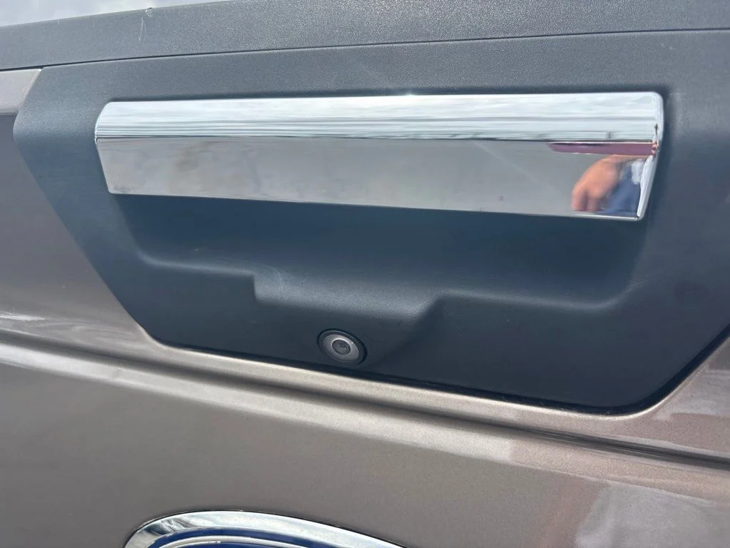 Used 2018 Gray Ford XLT image 11