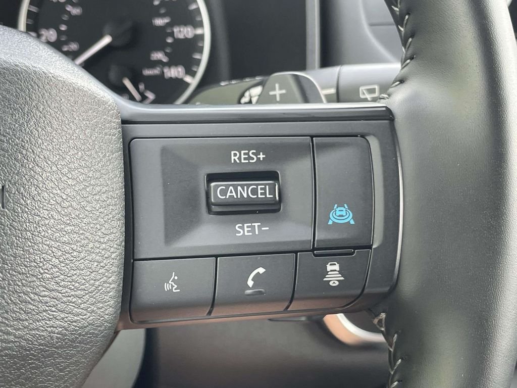 2025 Nissan Rogue SV - Photo 22