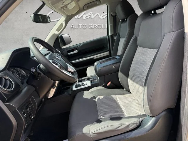 Certified Used 2016 Gray Toyota SR5 image 20