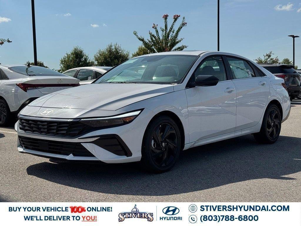 New 2026 White Hyundai SEL Sport image 10