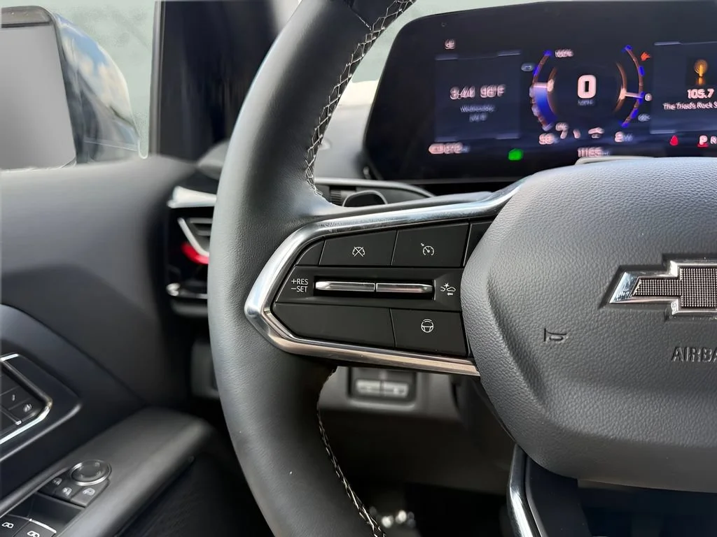 Used 2026 Black Chevrolet Trail Boss - Max Range image 16