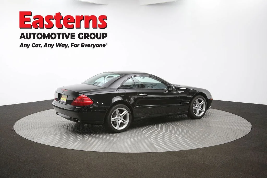 Used 2005 Black Mercedes-Benz SL 500 image 36