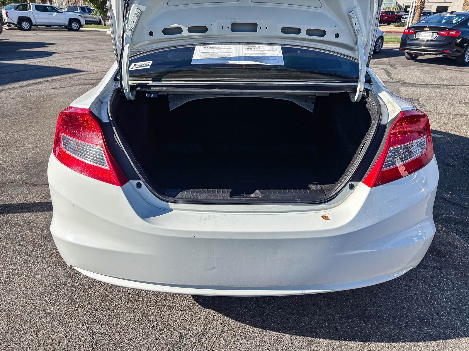 Used 2012 Taffeta White Honda LX image 12