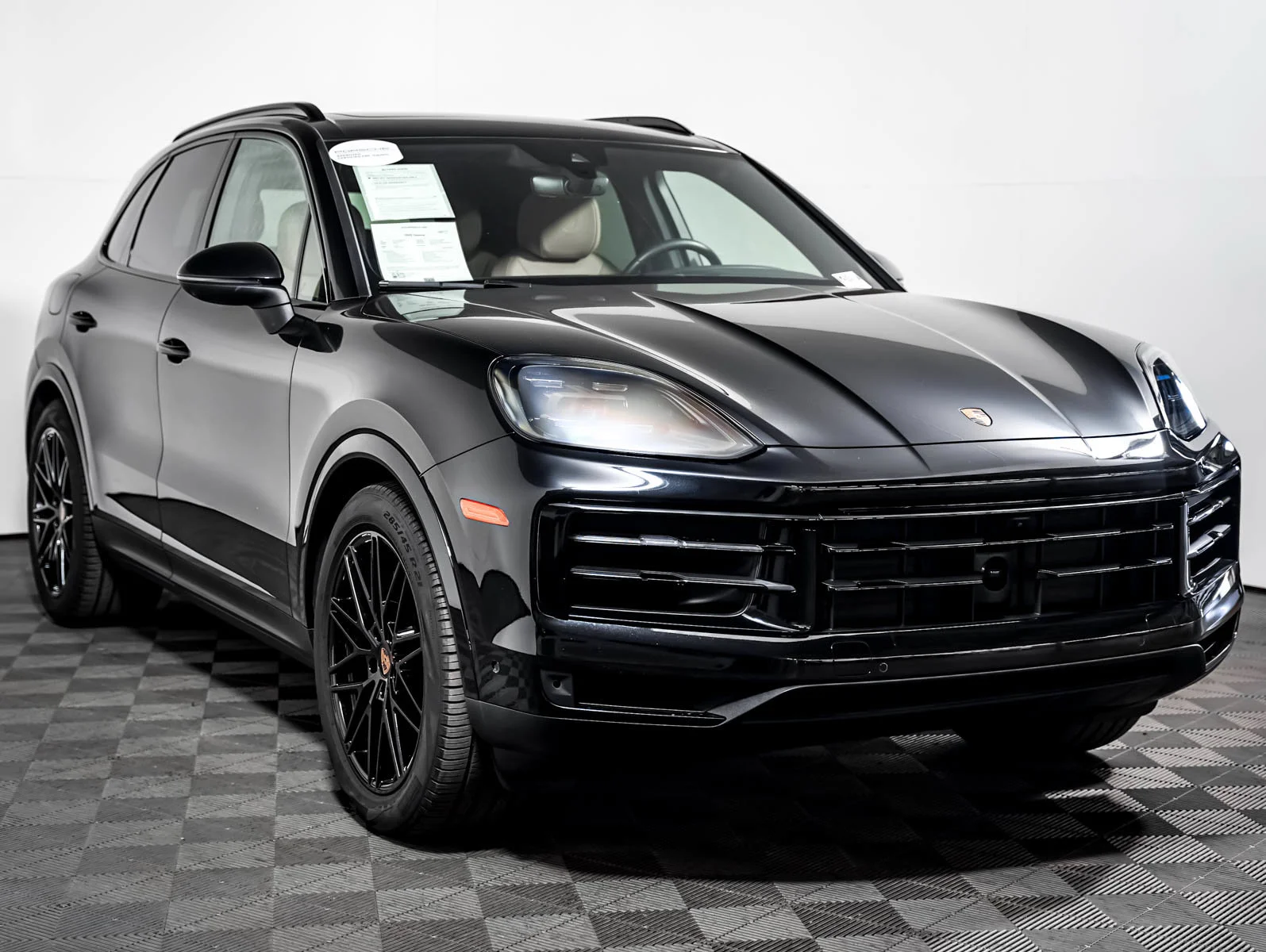 Certified Used 2025 CHROMITE BLACK Porsche  image 8