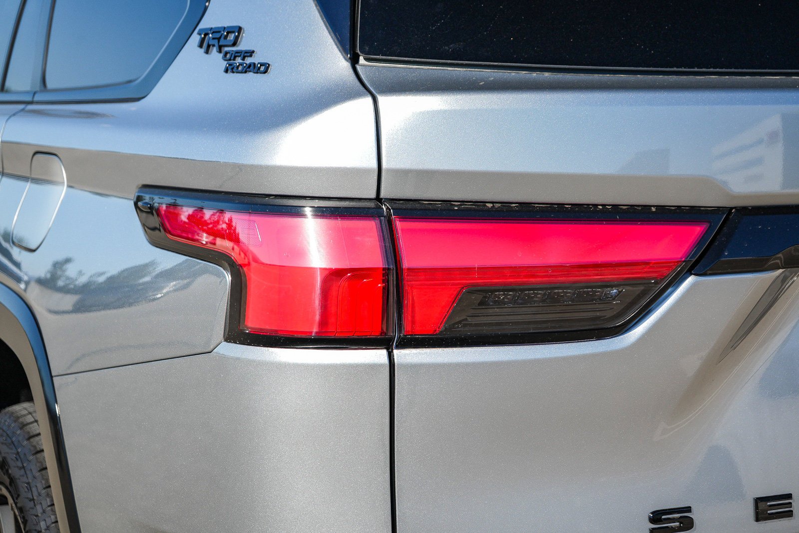 2026 Toyota Sequoia Platinum - Photo 11