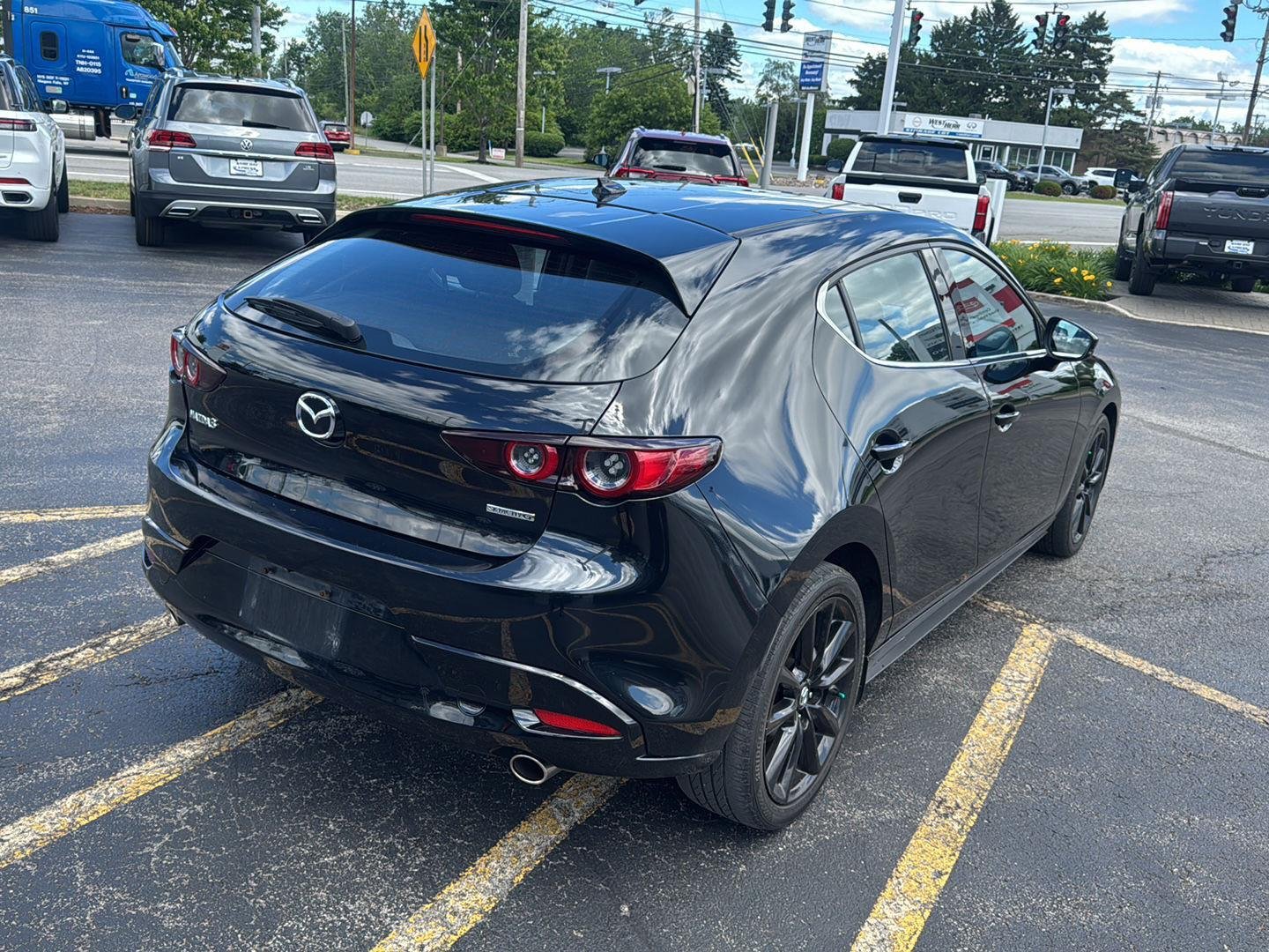 Used 2020 Jet Black Mica Mazda Premium Package image 6