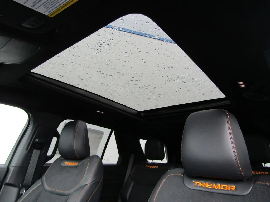 New 2026 Agate Black Metallic Ford Tremor® image 14