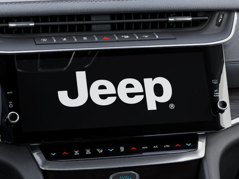 New 2026 Diamond Black Crystal Pearl-Coat Exterior Paint Jeep Altitude image 20