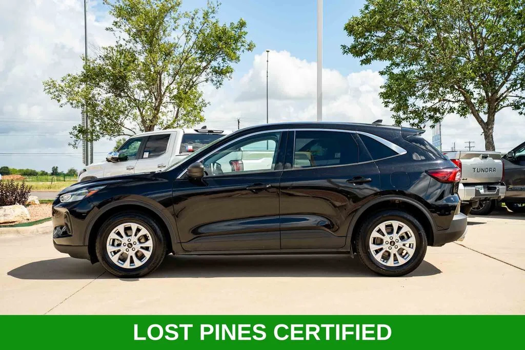Used 2024 Ford Escape Active with VIN 1FMCU0GN4RUA98664 for sale in Bastrop, TX