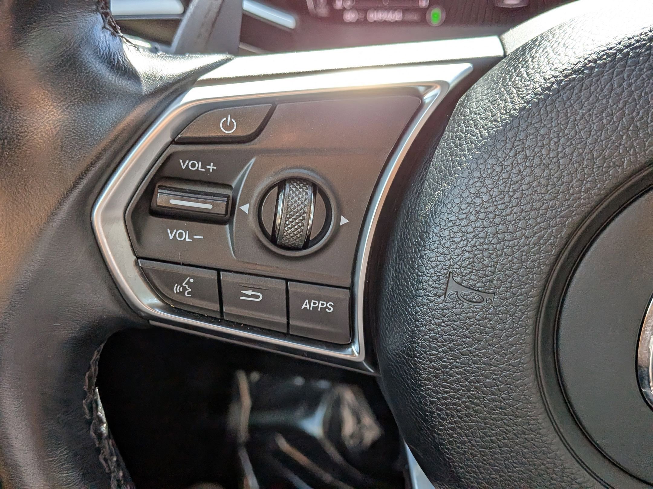 Used 2023 Platinum White Pearl Acura SH-AWD image 14
