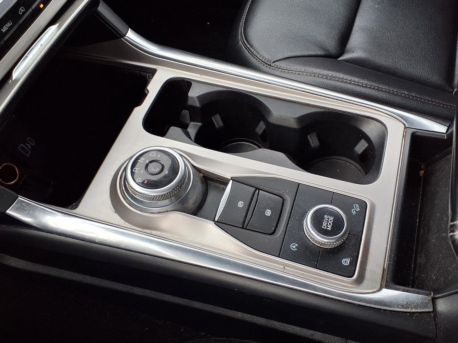 Used 2021 Agate Black Metallic Ford XLT image 6