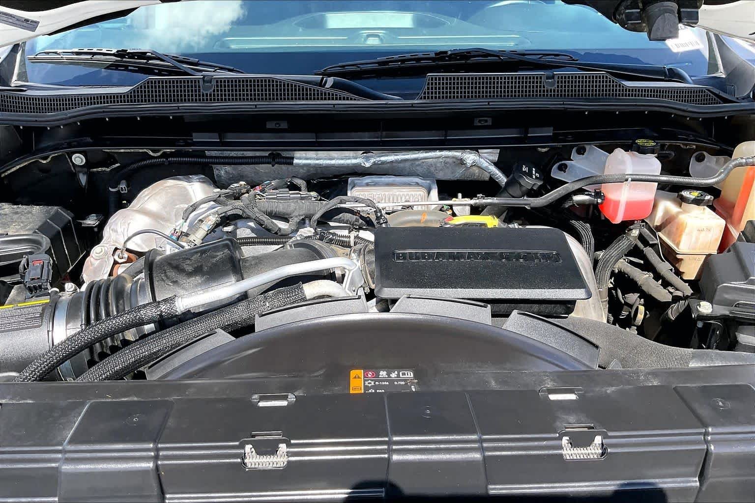 Used 2023 Summit White Chevrolet LT image 31