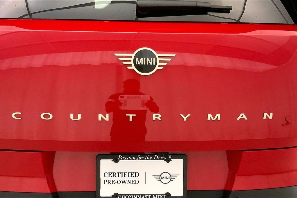 Certified Used 2025 Chili Red II MINI Iconic image 7