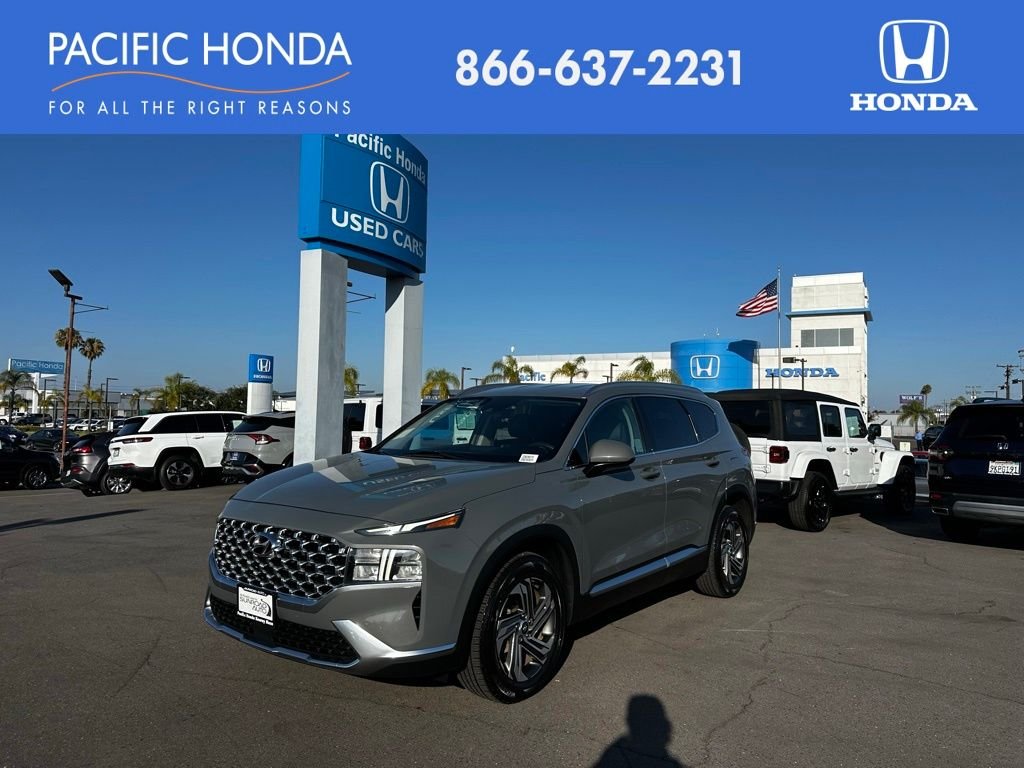 2022 Hyundai Santa Fe SEL 2.5's photo