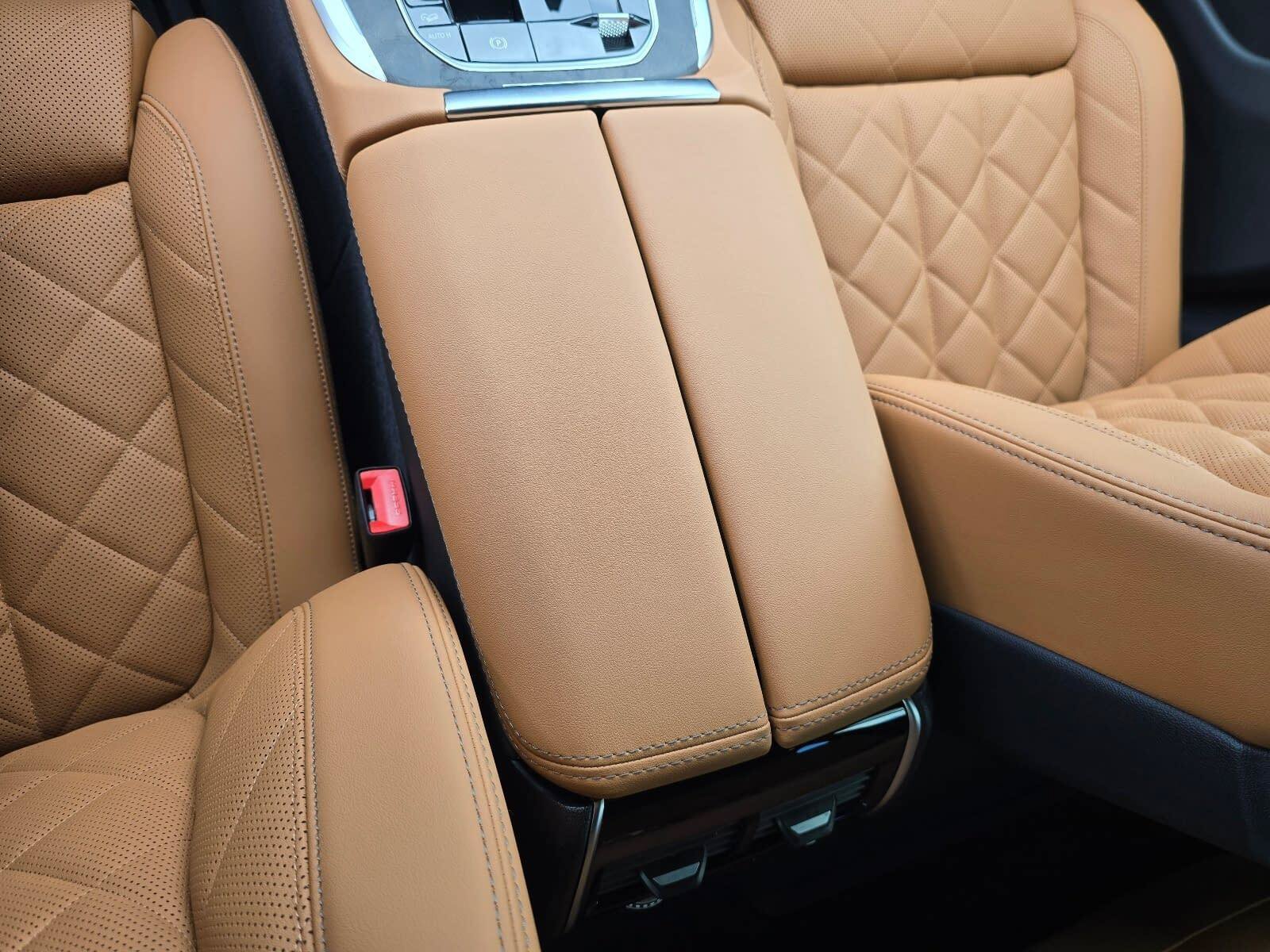 2026 BMW X5 50e - Photo 24