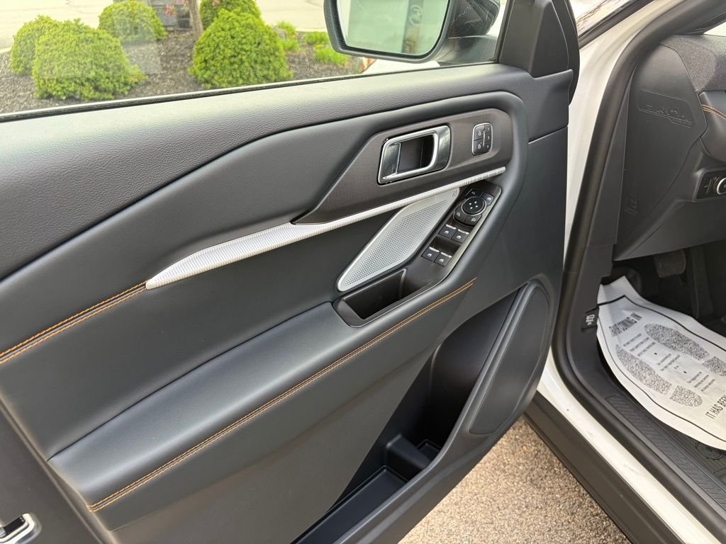2026 Ford Explorer Tremor - Photo 36