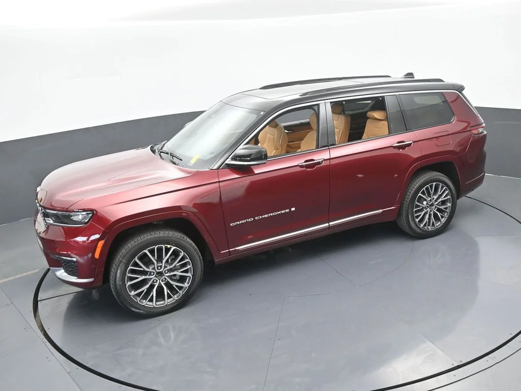 New 2025 Velvet Red Pearlcoat Jeep Summit image 55