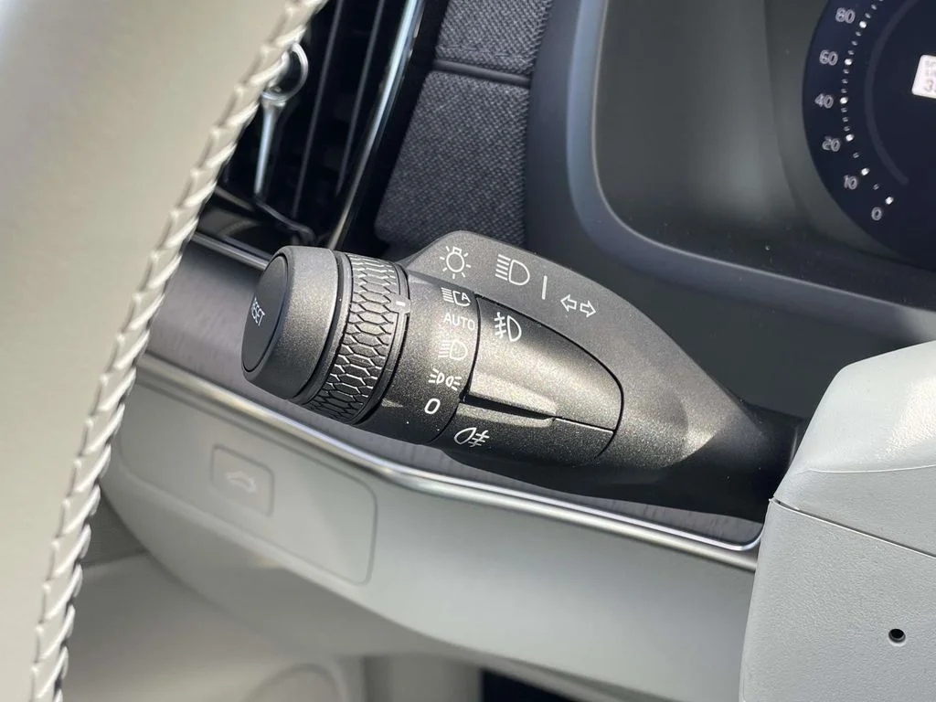 2026 Volvo XC90 Ultra - Photo 12