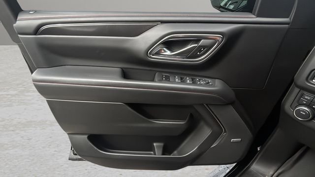 Used 2023 Black Chevrolet RST image 15