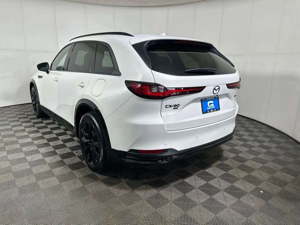 Used 2026 White Mazda 3.3 Turbo S Premium image 5