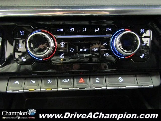 Certified Used 2026 Glacier White Tricoat GMC Denali image 43