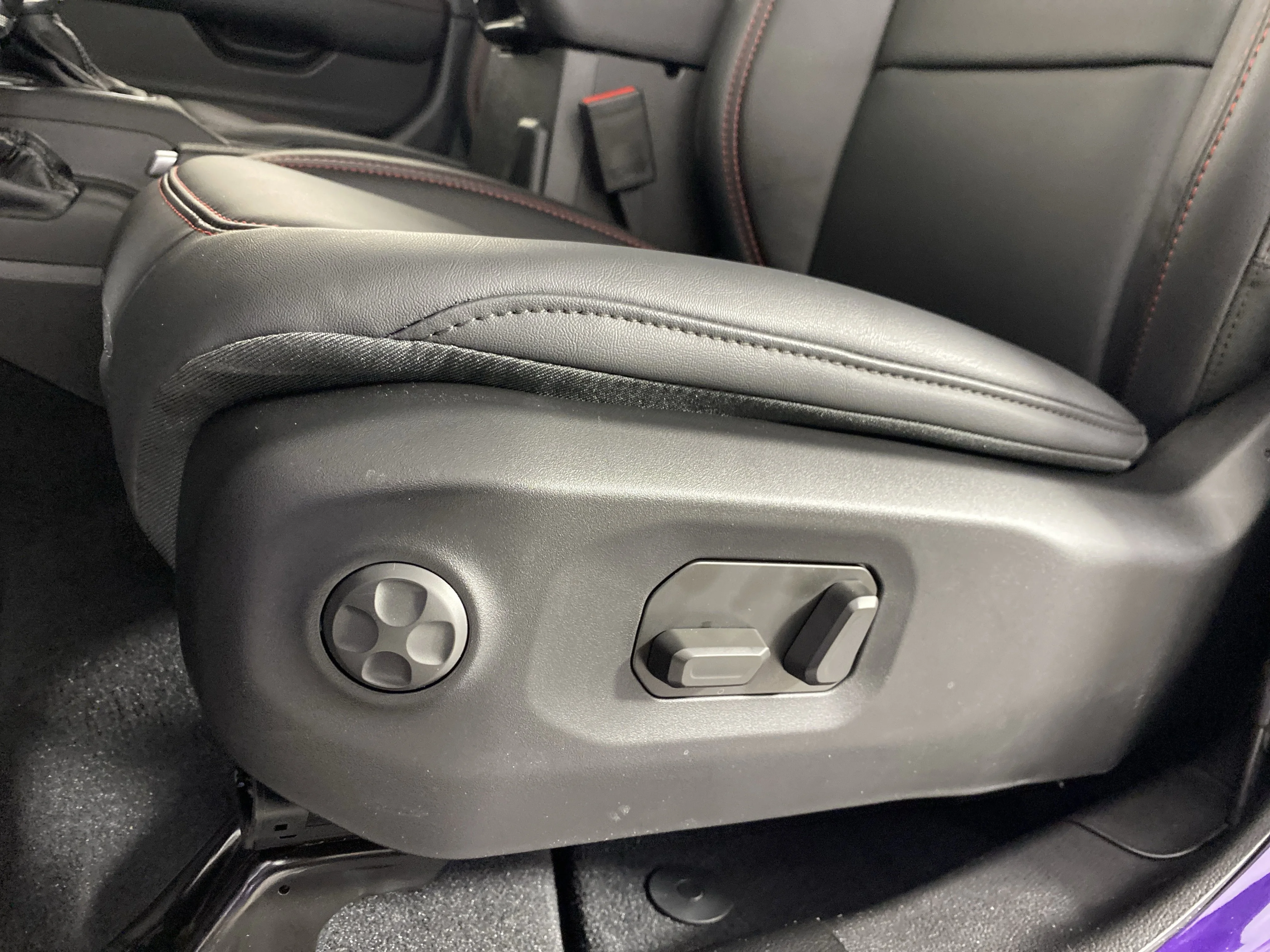 New 2026 Reign Exterior Paint Jeep Rubicon X image 15