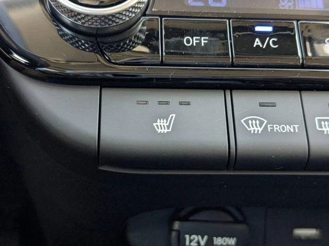 2025 Hyundai Elantra SEL - Photo 50
