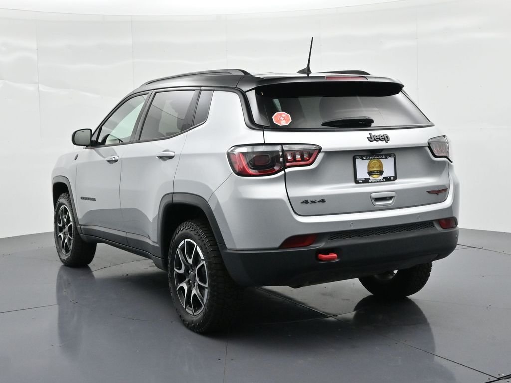 2025 Jeep Compass Trailhawk - Photo 7