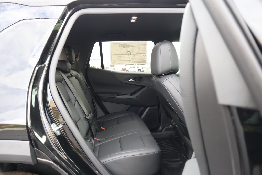 2027 Chevrolet Equinox LT - Photo 39