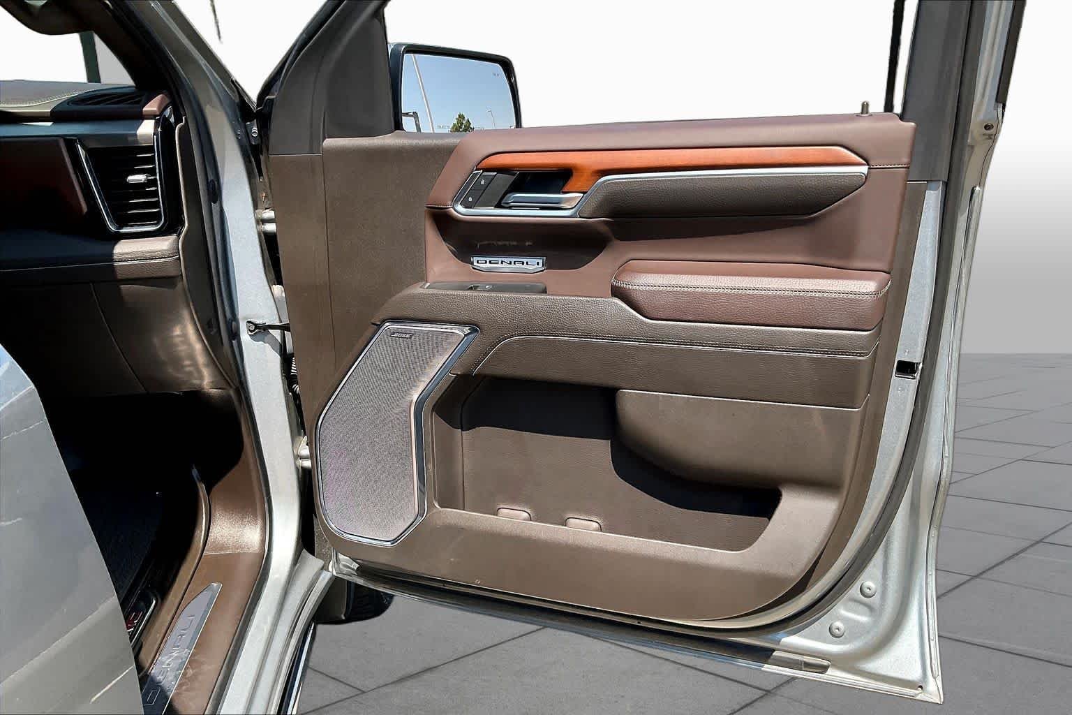 Used 2023 Sterling Metallic GMC Denali image 22