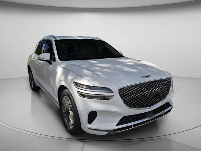 Used 2022 White Genesis 2.5T image 4