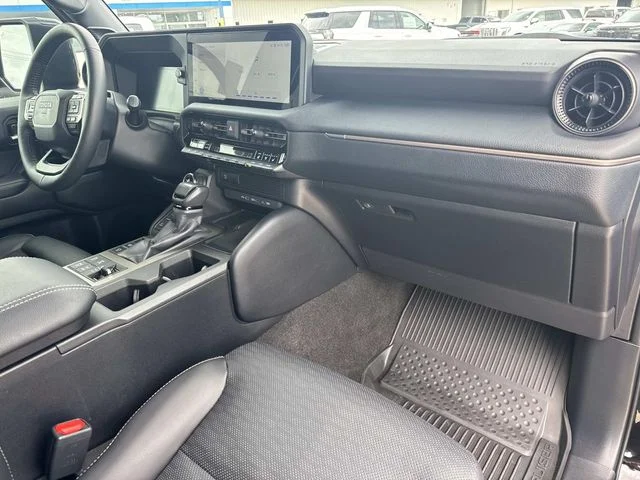 Used 2025 Black Toyota Base image 31