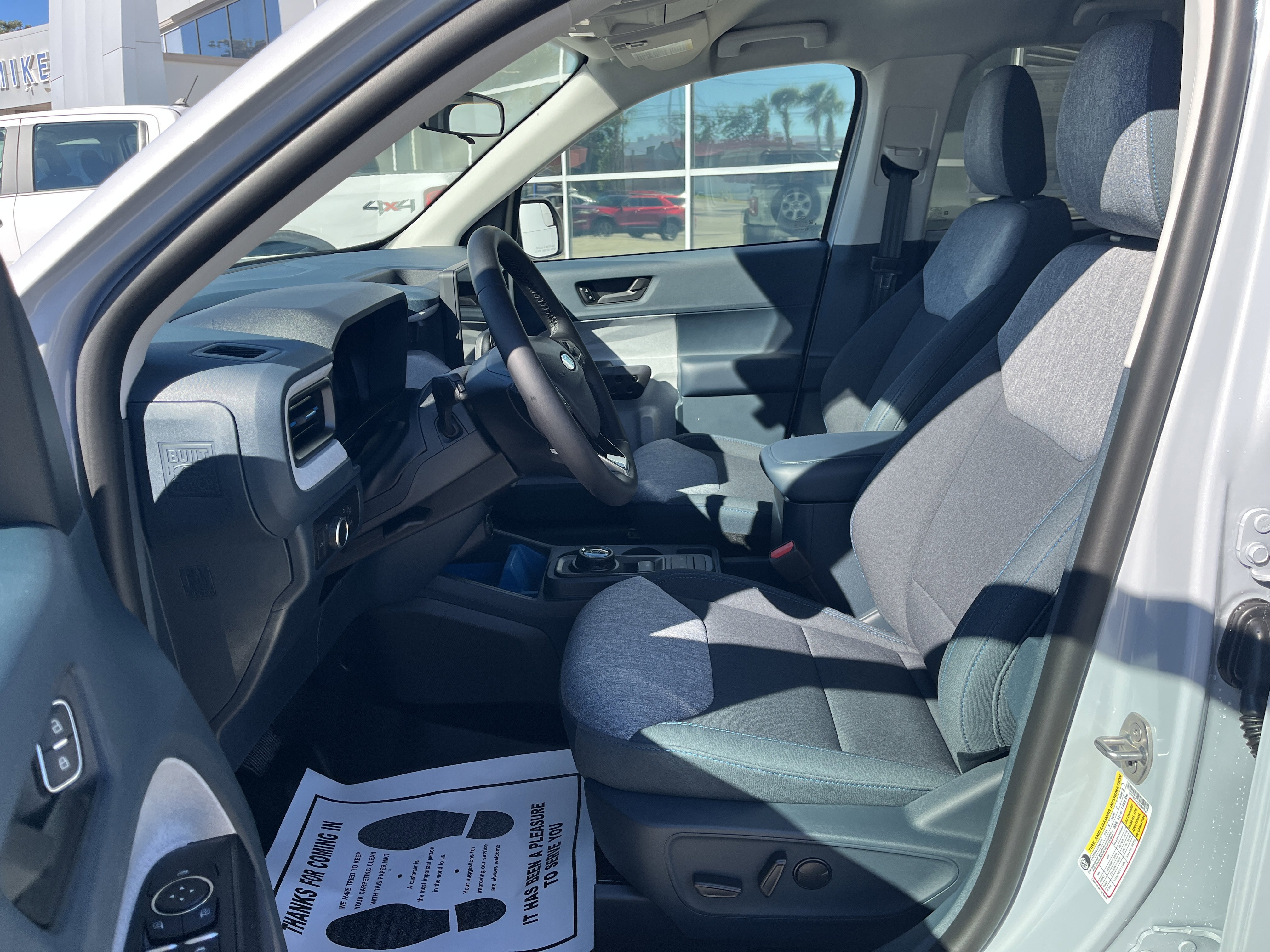 2025 Ford Maverick XLT - Photo 12