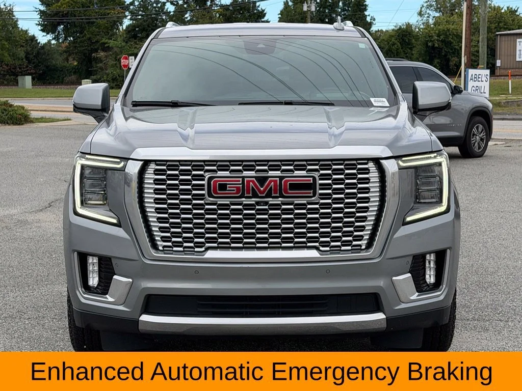 Used 2023 STERLING METALLIC GMC Denali image 39