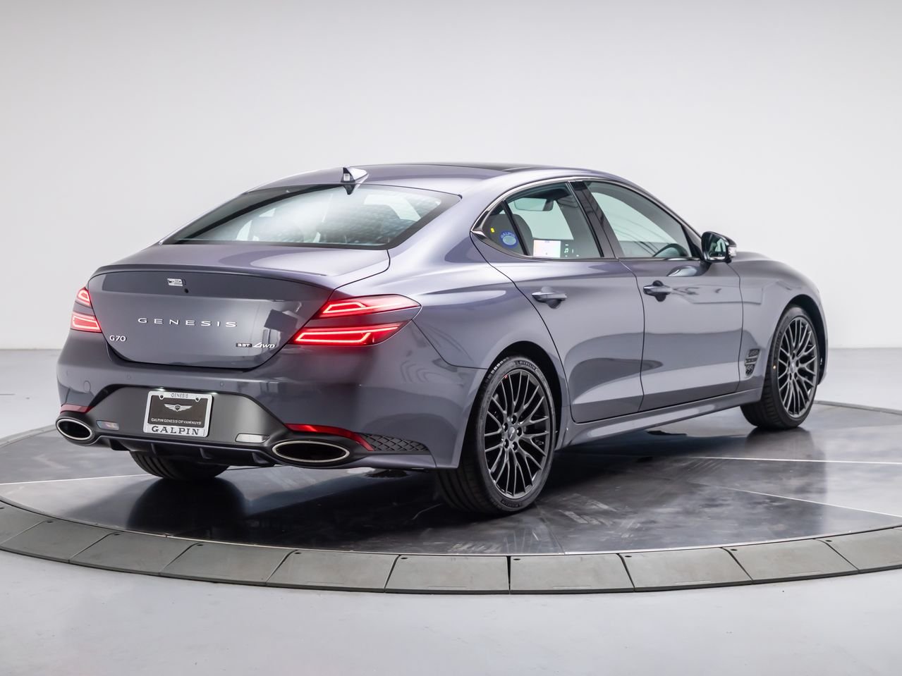 New 2026 Ceres Blue Genesis 3.3T PRESTIGE GRAPHITE image 5