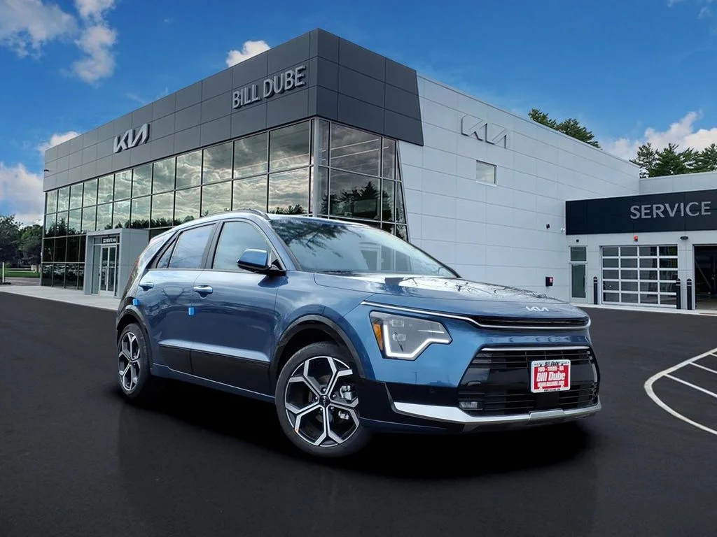 2026 Kia Niro SX Touring HEV's photo