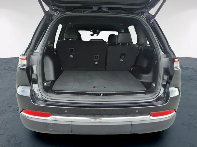Used 2024 Black Jeep Limited image 11