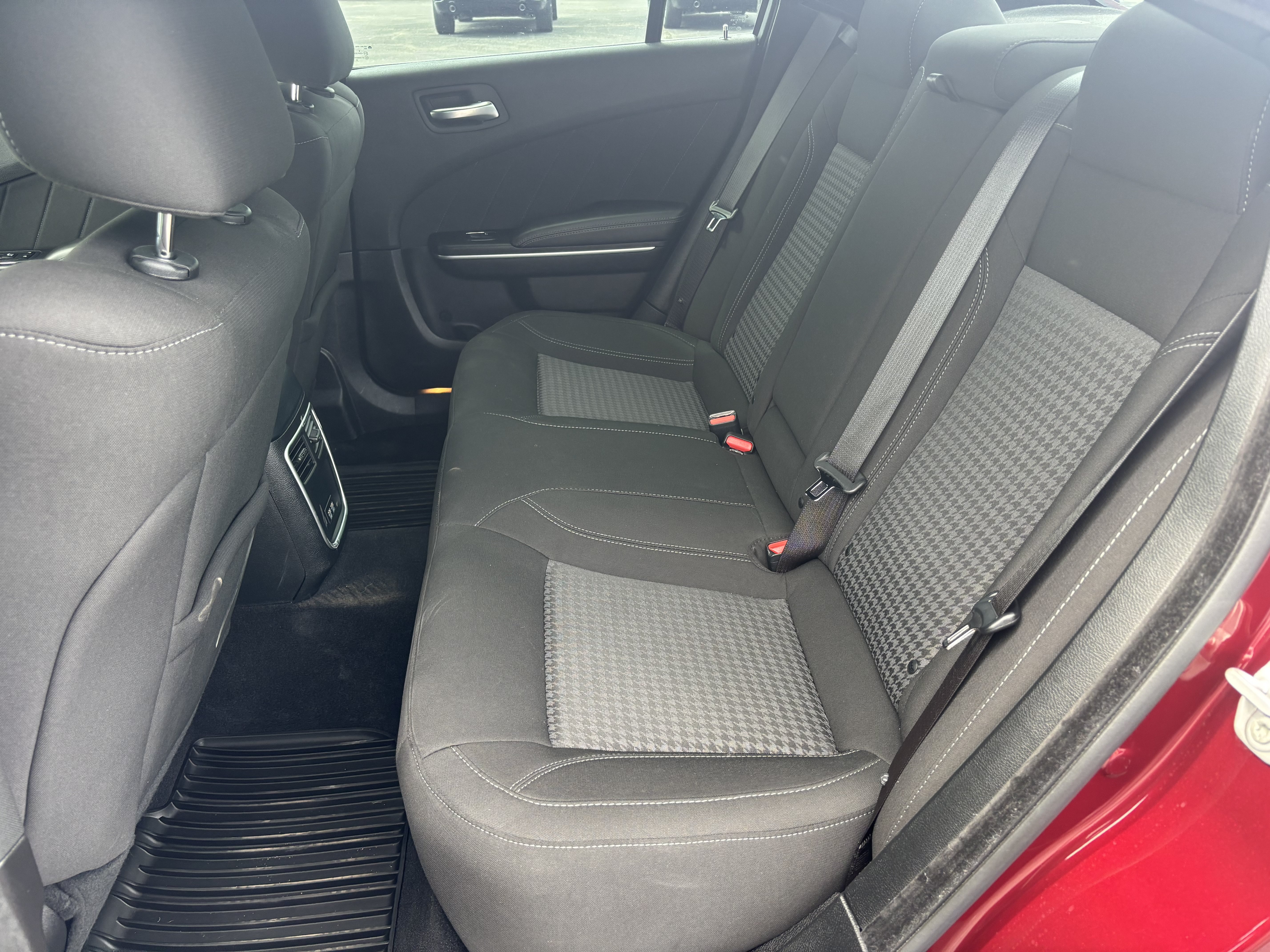 Used 2023 Octane Red Pearlcoat Dodge SXT image 22