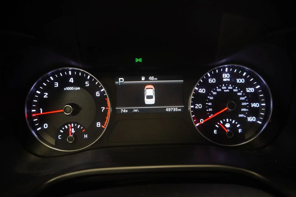 Used 2024 Black Kia LX image 29