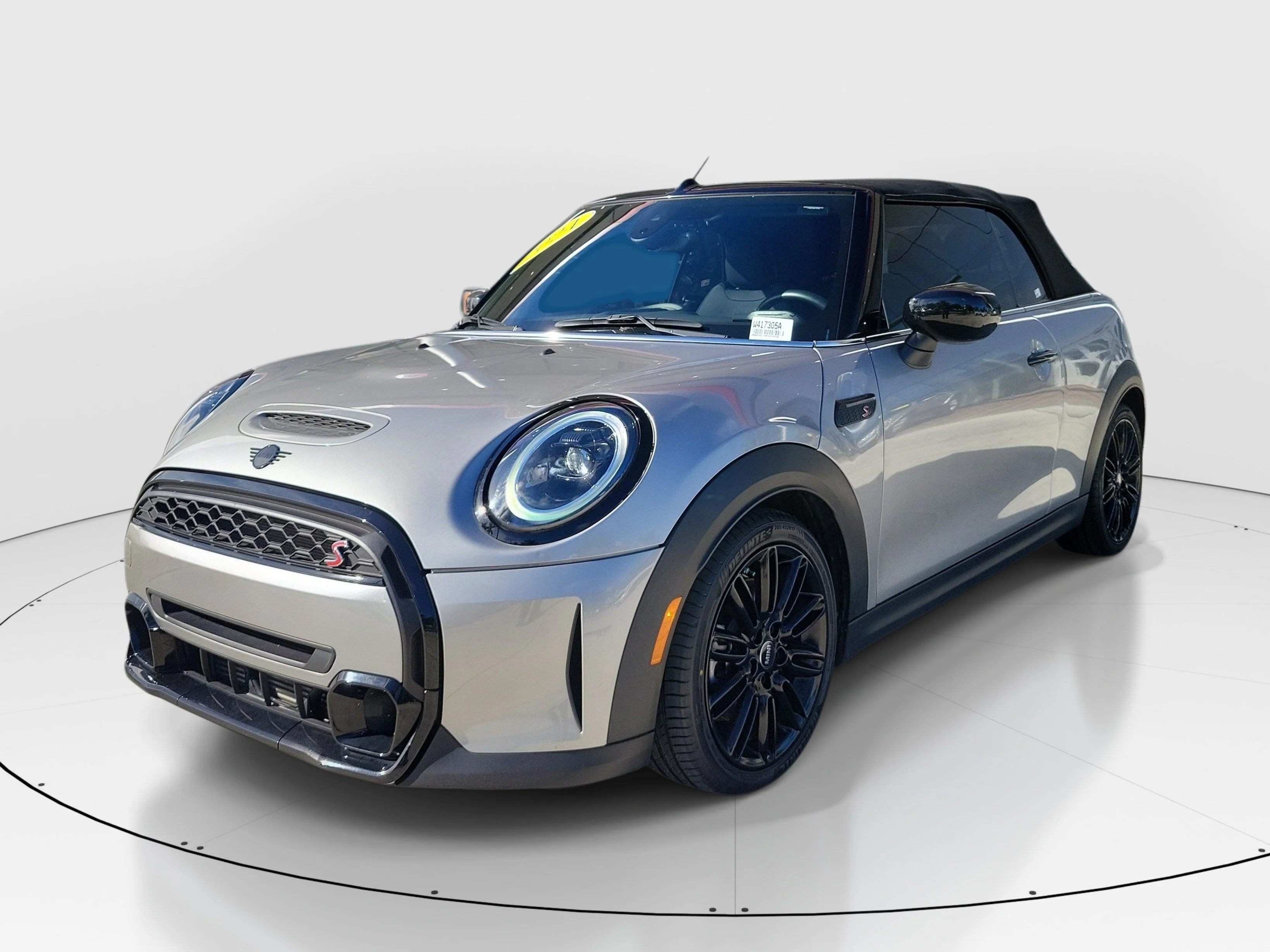 Used 2024 Silver MINI  image 3