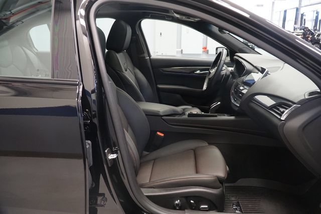Used 2024 Black Raven Cadillac V-Series image 17