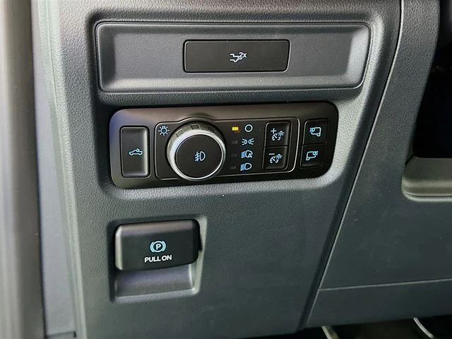 New 2026 White Ford XLT image 24