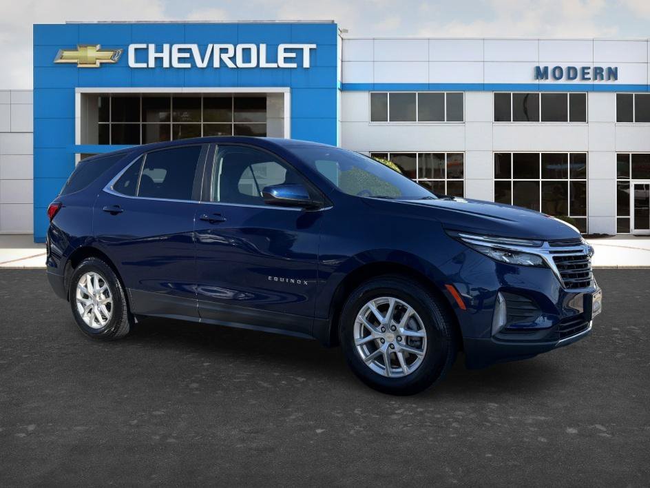 Used 2022 Blue Glow Metallic Chevrolet LT image 6