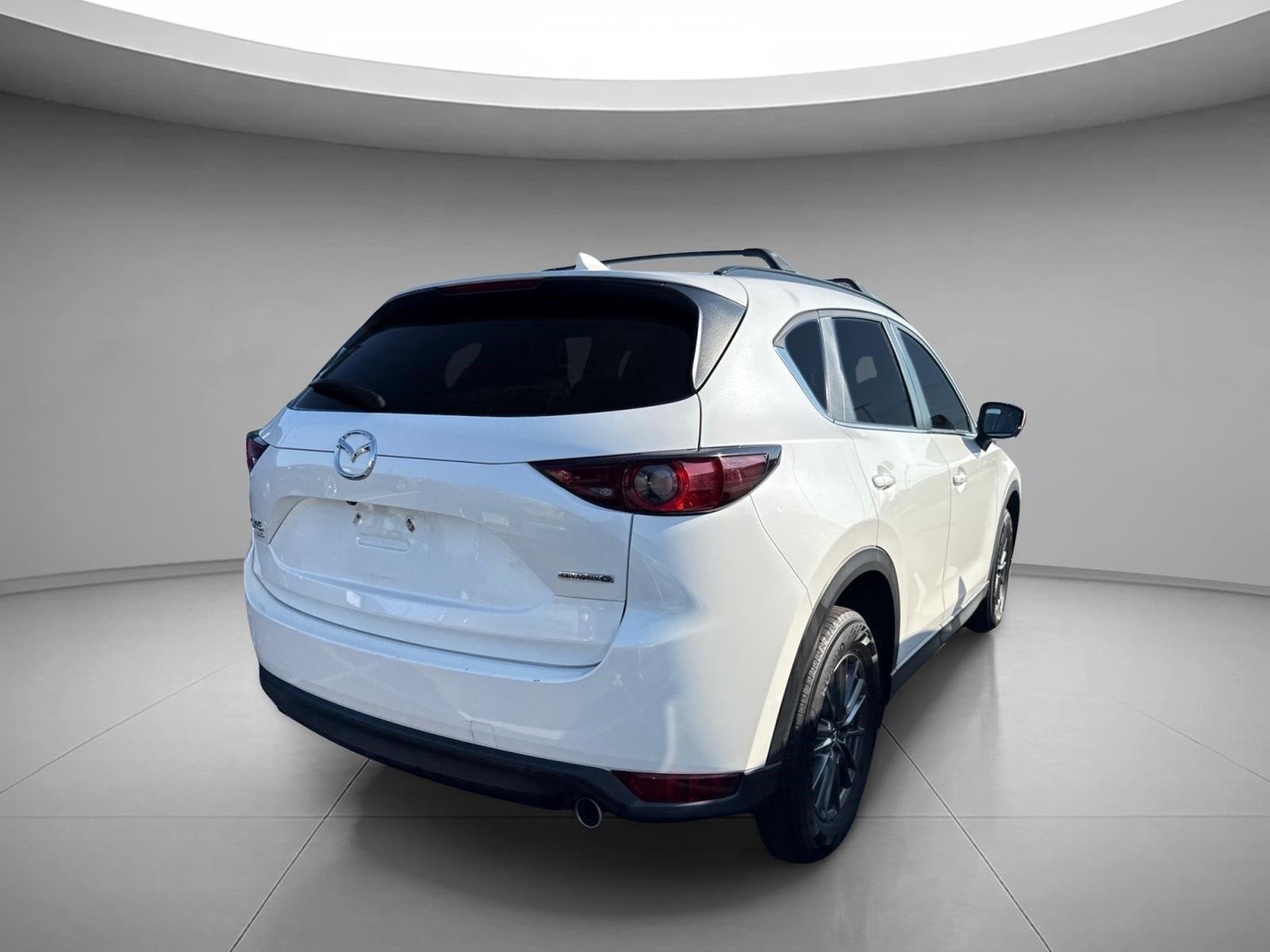 Used 2020 Snowflake White Pearl Mica Mazda Touring image 16